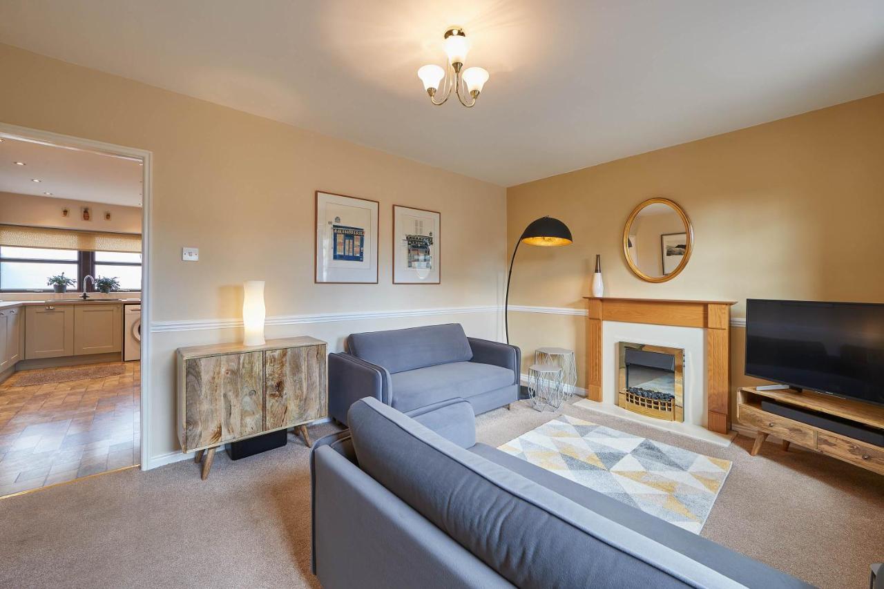 Host & - Wood Street Holiday home